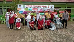 Pelajar SLB Antusias Ikut Vaksinasi Covid-19