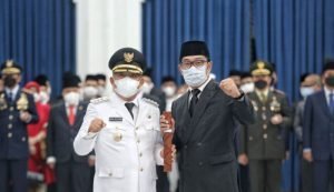 Yana Mulyana Dilantik Menjadi Wali Kota Bandung￼