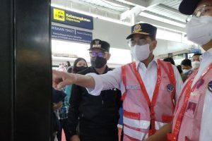 Menteri Perhubungan Jajal Jalur KA Bogor-Sukabumi￼