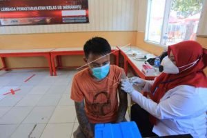 124 Ribu Warga Indramayu Telah Divaksinasi Penguat￼