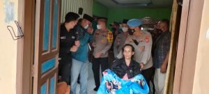 Polres Cimahi Berikan Bantuan Kursi Roda