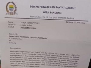 Pengamat Nilai Surat DPRD Bandung “Titipkan” Siswa Terkesan Tak Adil￼