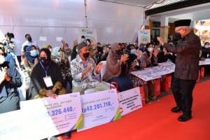 Bansos Komitmen Pemerintah Lindungi Masyarakat yang Tidak Mampu