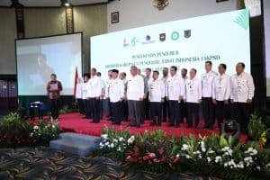Kukuhkan Pengurus AKPSI, Mendagri Tekankan Perlunya Konsep Dukungan terhadap Industri Sawit