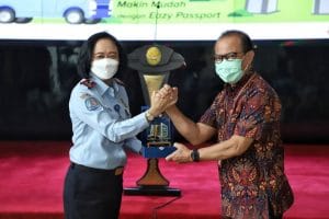 Sambut HUT Ke-63, Kementerian PANRB Adakan Layanan Paspor