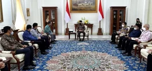 Terima Dewan Komisiner OJK, Wapres Tekankan Pentingnya Sektor Jasa Keuangan untuk Hadapi Gejolak Ekonomi Global