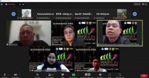 Mendekatkan Masyarakat dengan Warisan Budaya Melalui SangiRUN Night Trail 2022