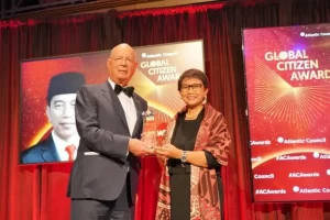 Presiden Jokowi Terima Penghargaan Global Citizen Award dari Lembaga Pemikiran AS, Atlantic Council