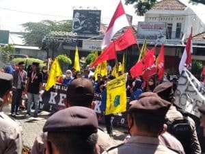 Aksi Unjuk Rasa Penolakan Kenaikan BBM di Jawa Timur, Aman dan Kondusif