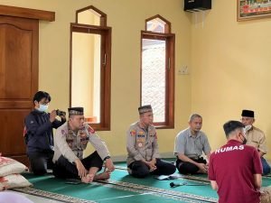 Polres Cimahi Berbagi Bahagia dengan SLBN A Tuna Netra Penghapal Alquran Citeureup