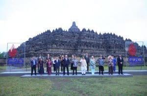 Delegasi Pertemuan Tingkat Menteri G20 Bidang Kebudayaan Tanam Puluhan Benih Pohon Warisan Budaya