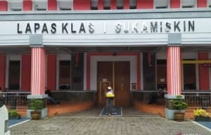 Mantan Menteri ESDM Jero Wacik Bebas dari Lapas Sukamiskin Bandung