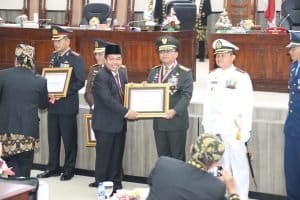 HUT Provinsi Banten: Sekjen Kemendagri Ingatkan Spirit Otonomi Daerah dalam Bingkai NKRI