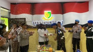 Subdenpom 322 Dapat Kejutan di HUT TNI ke-77 Dari Polres Subang