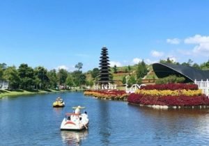 Taman Lembah Dewata, Healing di Bandung dengan Nuansa Ala Bali