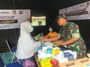 Bantu Masyarakat Terdampak Gempa Cianjur, Zidam III/Siliwangi GandengPT United Traktor Gelar Pelayanan Kesehatan Gratis
