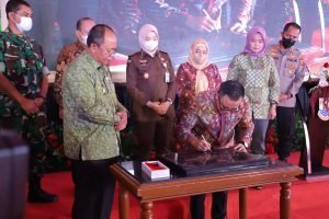 Resmikan MPP Cimahi, Menteri Azwar Anas: Jadi Penggerak Investasi Daerah