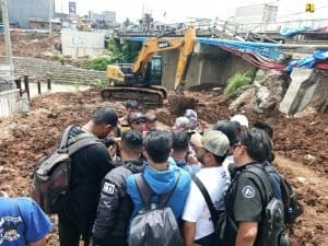 Kementerian PUPR Tangani Longsoran Trotoar Jembatan Cipamuruyan Sukabumi, Ditargetkan Rampung Sebelum Libur Nataru