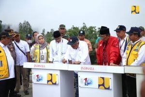 Dukung Pengembangan Wisata di Temanggung, Menteri Basuki Resmikan 4 Infrastruktur Kerakyatan