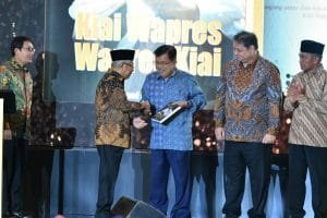 Di Hari Kelahirannya, Wapres Luncurkan Buku “80 Tahun Prof. Dr. K. H. Ma’ruf Amin: Kiai Wapres, Wapres Kiai”