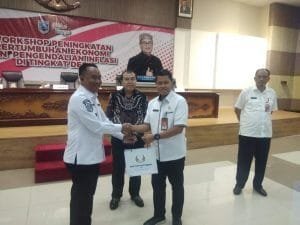 Bertemu Bupati Probolinggo, Stafsus Mendagri Lakukan Monev Pertumbuhan Ekonomi dan Pengendalian Inflasi di Tingkat Desa