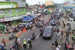 Dishub KBB Pasang Rambu Petunjuk Arah dan CCTV di Jalur Mudik