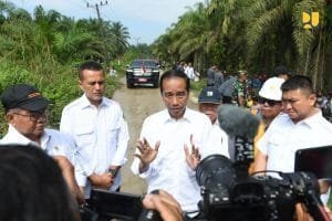 Presiden Jokowi: Tangani Kerusakan Jalan di Sumatera Utara Bersama-sama, Pemerintah Pusat, Provinsi dan Kabupaten/Kota