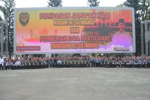 Kasdam III/Siliwangi Berangkatkan Calon Jamaah Haji KBIH Kodam III/Slw