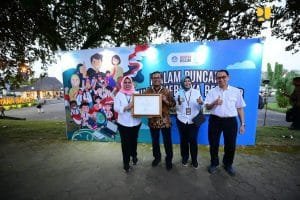 Komitmen Dukung Infrastruktur Pendidikan, Kementerian PUPR Terima Penghargaan Anugerah Merdeka Belajar 2023 dari Kemendikbudristek