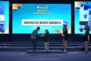 Kemendikbudristek Anugerahkan 57 Penghargaan kepada Perguruan Tinggi Penyelenggara Merdeka Belajar Kampus Merdeka