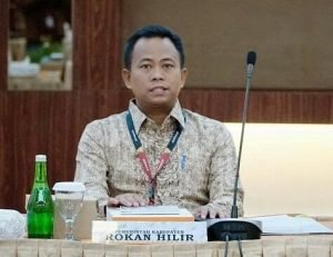 Wakil Bupati Rohil Sulaiman Digerebek Polisi saat Berduaan dengan Wanita di Hotel