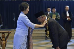 Kemendikbudristek Lantik Rektor Universitas Singaperbangsa Karawang Periode 2023-2027 dan Dua Pejabat Pimpinan Tinggi Pratama