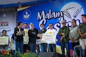 Apresiasi Pegiat dan Karya, Kemendikbudristek Suguhkan Malam Sastra 2023