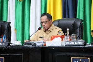 Kendalikan Harga, Mendagri Minta Kepala Daerah Turun ke Pasar dan Aktifkan Satgas Pangan