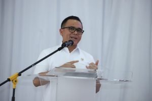 Kunjungi Karawang, Menteri PANRB Ajak Pacu Reformasi Birokrasi Berdampak ke Kemiskinan sampai Investasi
