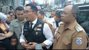 Gubernur Jabar Ridwan Kamil Resmikan Alun-Alun Kota Cimahi