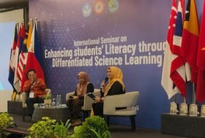 Kemendikbudristek bersama SEAQIS dan SEAQIL Gelar International Seminar on Holistic Approaches to 21st Century Education