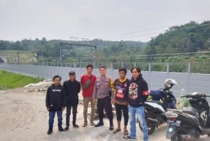 Polda Jabar Himbau Masyarakat Tidak Beraktifitas Di Jalur Kereta Cepat