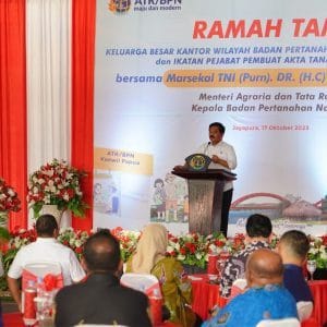 Bina Jajaran Kanwil dan PPAT Papua, Menteri ATR/Kepala BPN: Kita Bagai Dua Sisi Mata Uang