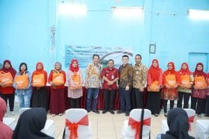 Dalam Dua Pekan, PT Trans Marga Jateng Salurkan 1.204 Sembako di 4 Kabupaten