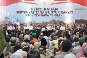 Serahkan 3.000 Sertipikat Tanah di Wonosobo, Presiden: Boleh Diagunkan