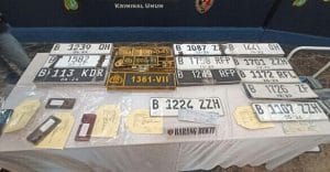 Pelat Dinas Polri Palsu Dijual Rp 55 Juta, Pembelinya Orang-orang Berduit