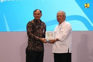 Pesan HUT Ke-34 Perum Jasa Tirta I, Menteri Basuki: Kembangkan Smart Water Management