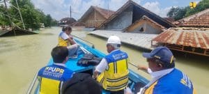 Menteri Basuki Targetkan Perbaikan Darurat Tanggul Sungai Wulan di Demak Selesai Dalam Tiga Hari