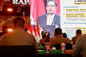 Di Rapim Polri, Mendagri Apresiasi Keberhasilan Polri Amankan Pemilu