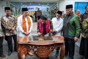 Resmikan Infrastruktur Kantah Kabupaten Bekasi, Wamen ATR/Waka BPN Harapkan Pelayanan Pertanahan yang Paripurna