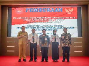 Diklat PKA di Bandung, Kepala BPSDM Kemendagri Tekankan Pentingnya Kompetensi Kepemimpinan