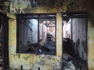 Akibat Konsleting Listrik Satu Unit Rumah di Jalan Kauari Bandung Terbakar