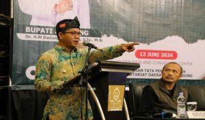 Hilangkan Kesenjangan, Bupati Bandung Segera Gelontorkan Rp100 Juta untuk Tiap RW