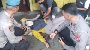 Diduga Depresi, Seorang Perempuan Loncat dari Jembatan Penyeberangan Jalan PHH Mustopha Bandung